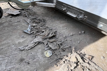 Magnetbesen MS 2000 FALCON – Reinigung von Flächen von heruntergefallenem Schrott